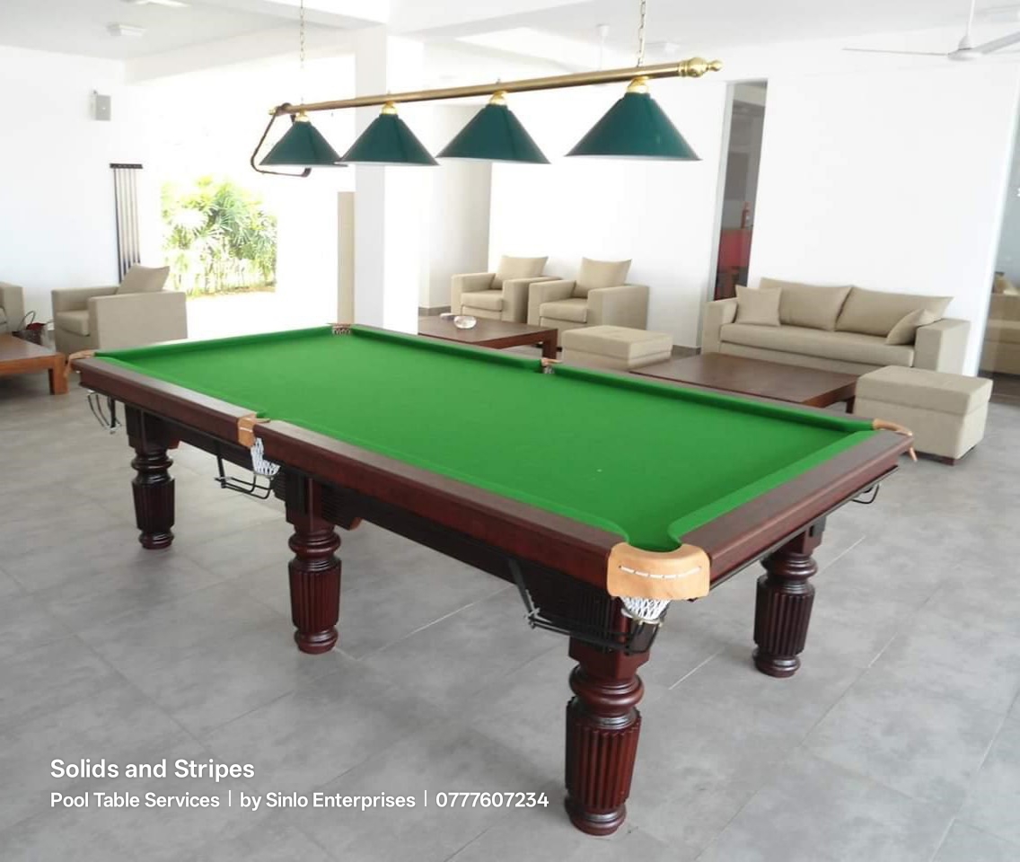 Snooker Model Pool Table